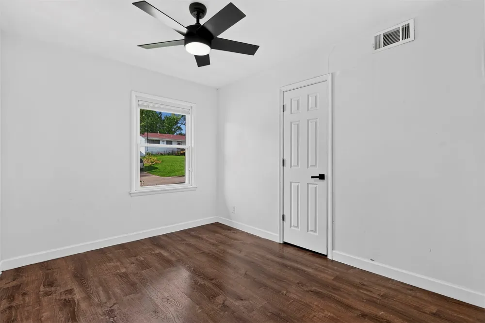 2127 W 46th Place Tulsa, OK 74107