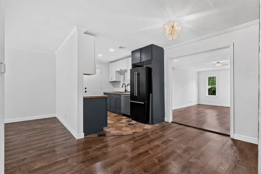 2127 W 46th Place Tulsa, OK 74107