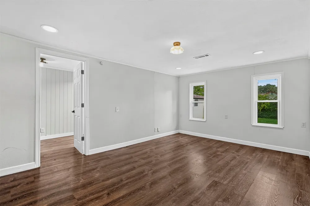 2127 W 46th Place Tulsa, OK 74107