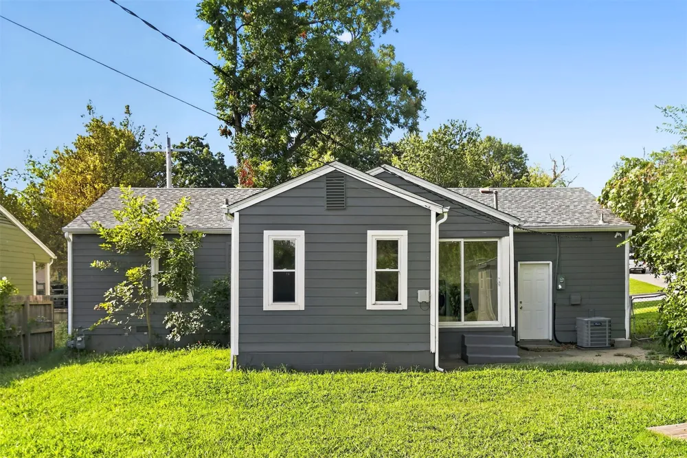2127 W 46th Place Tulsa, OK 74107