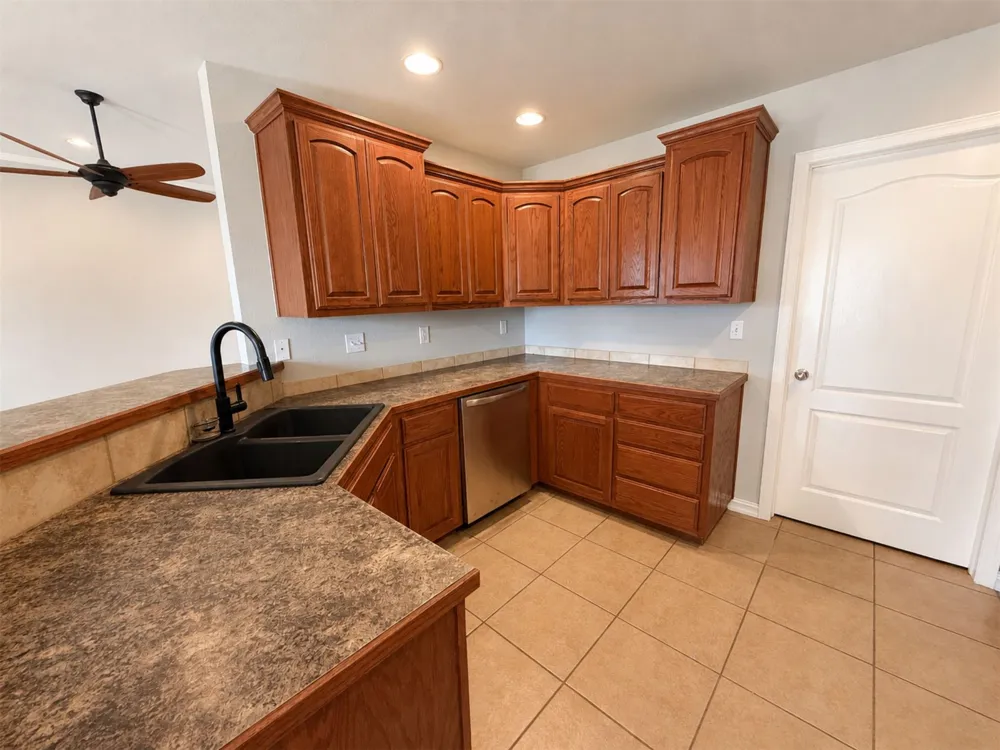12141 108th EastAvenue Collinsville, OK 74021