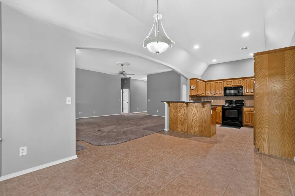 10221 E 113th Street S Bixby, OK 74008