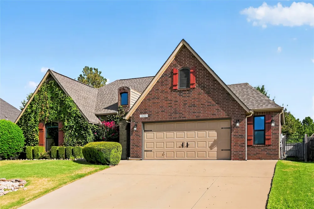 10221 E 113th Street S Bixby, OK 74008