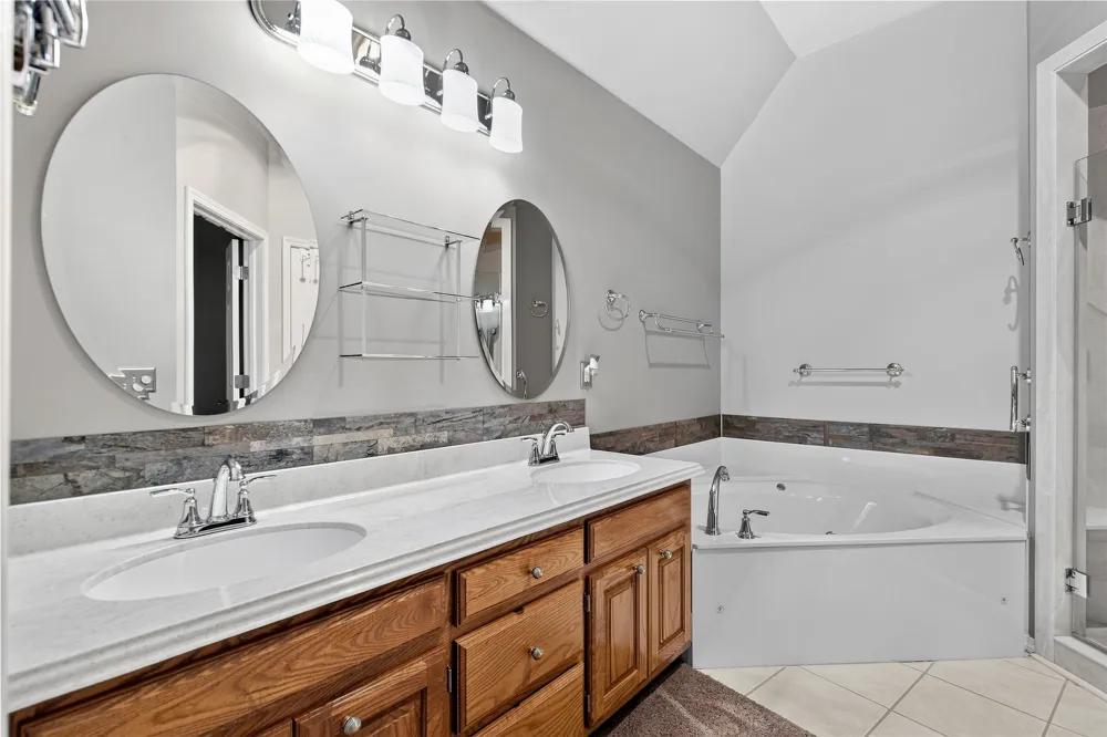 10221 E 113th Street S Bixby, OK 74008