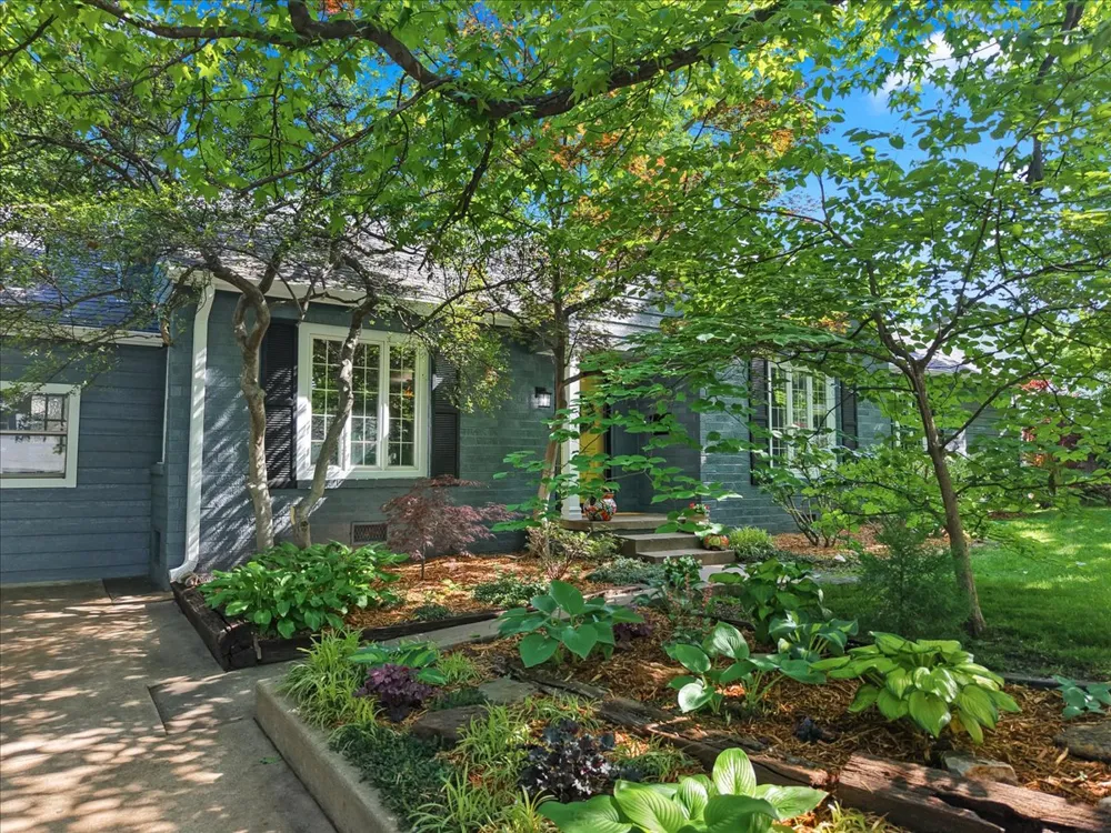1535 E 36th Place Tulsa, OK 74105