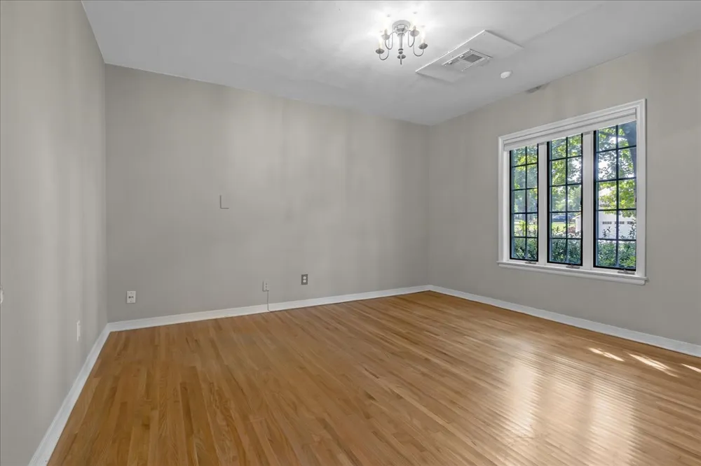 1535 E 36th Place Tulsa, OK 74105
