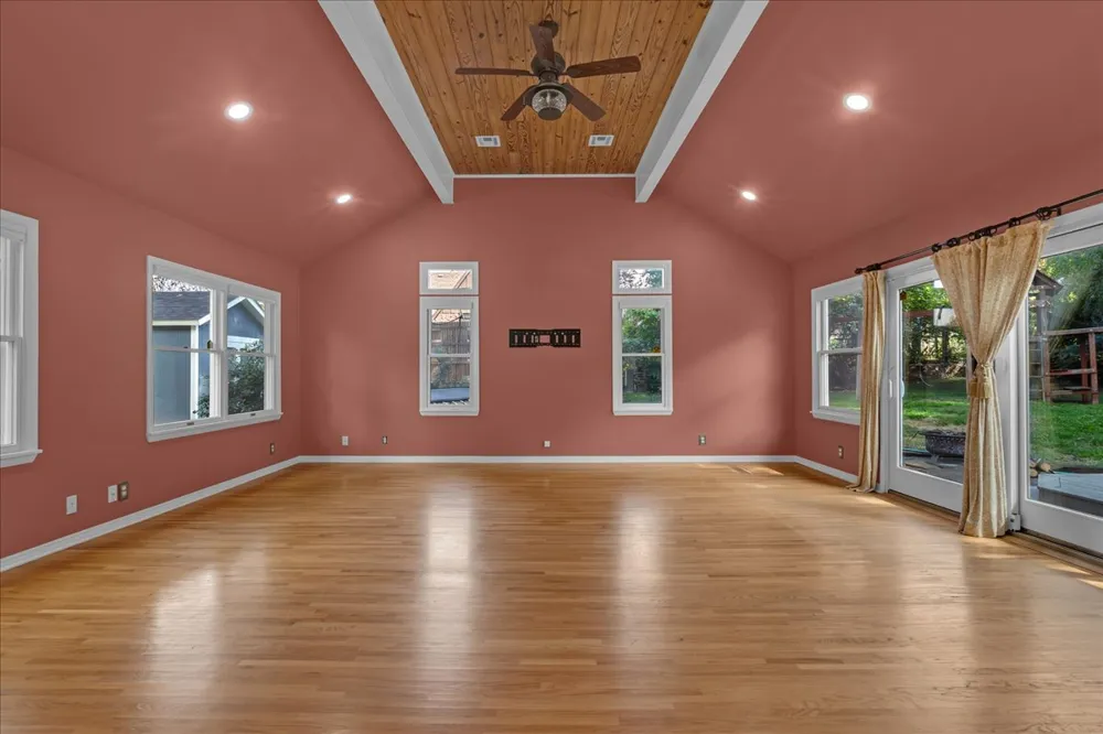 1535 E 36th Place Tulsa, OK 74105
