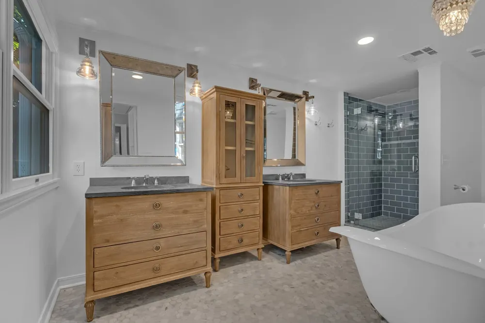 1535 E 36th Place Tulsa, OK 74105