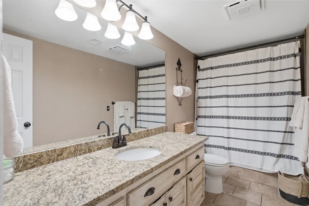 3714 S 71st West Avenue Tulsa, OK 74107