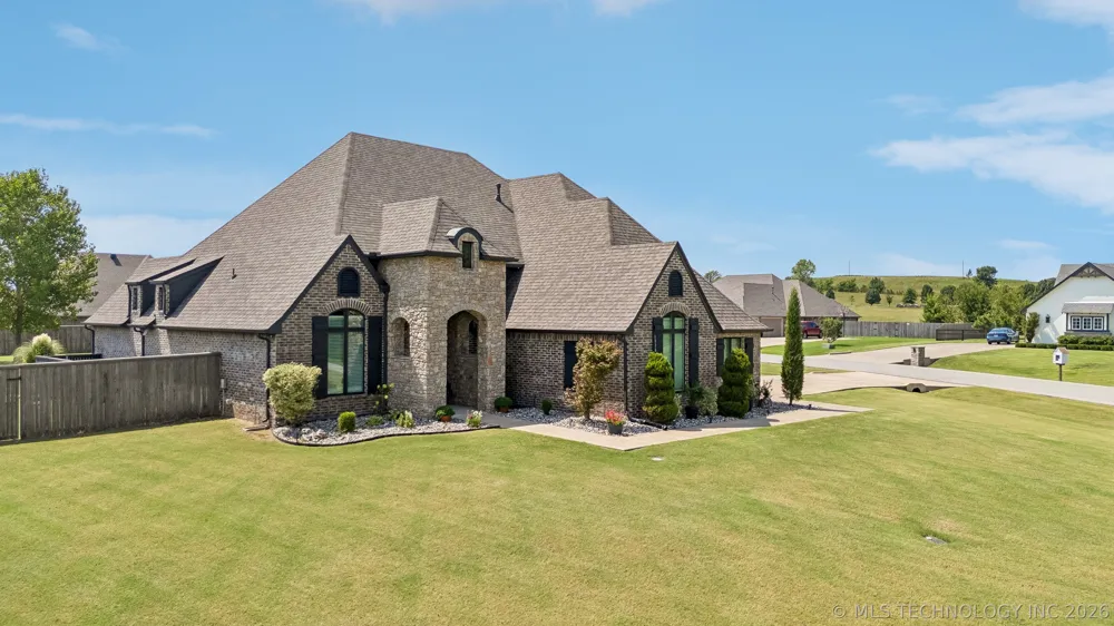1914 E 172nd Street S Mounds, OK 74047