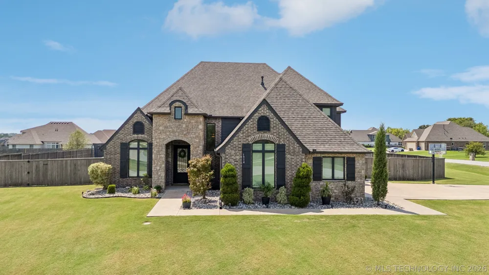 1914 E 172nd Street S Mounds, OK 74047