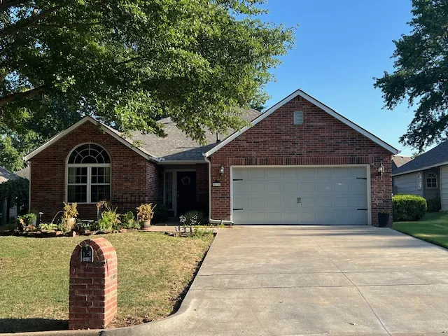 8910 E 100th Place Tulsa, OK 74133