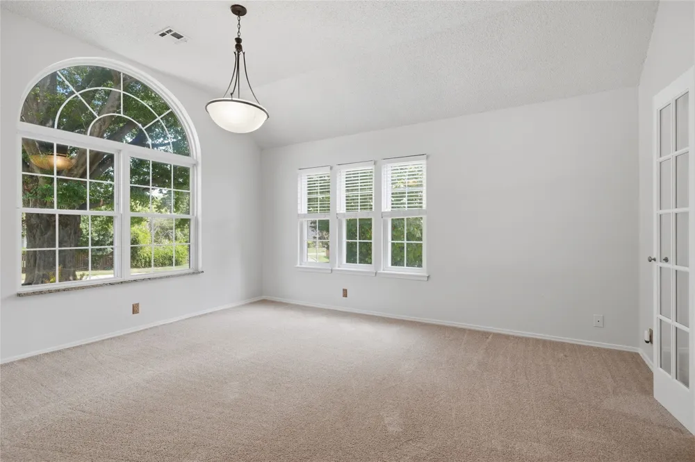 8910 E 100th Place Tulsa, OK 74133