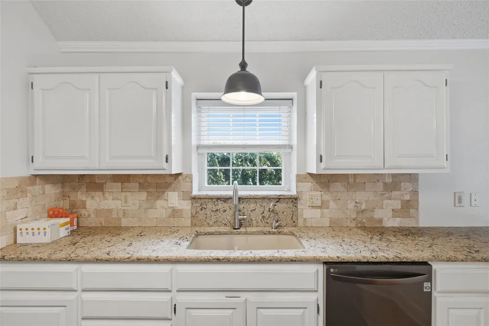 8910 E 100th Place Tulsa, OK 74133