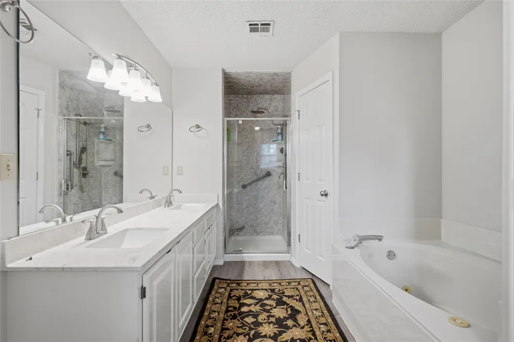8910 E 100th Place Tulsa, OK 74133