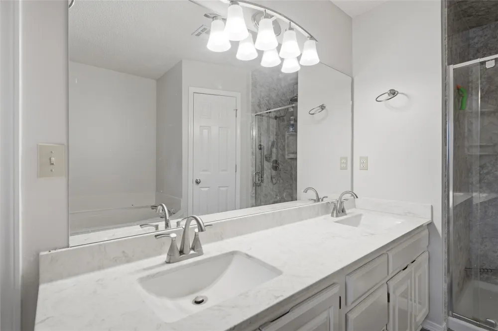 8910 E 100th Place Tulsa, OK 74133
