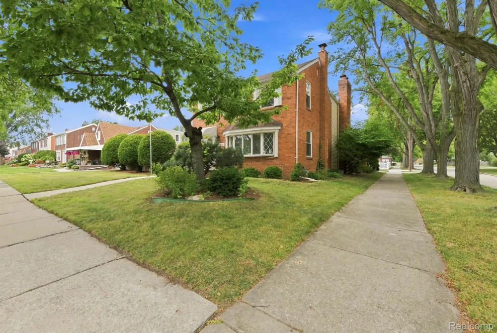 13200 Mercier Street Southgate City, MI 48195