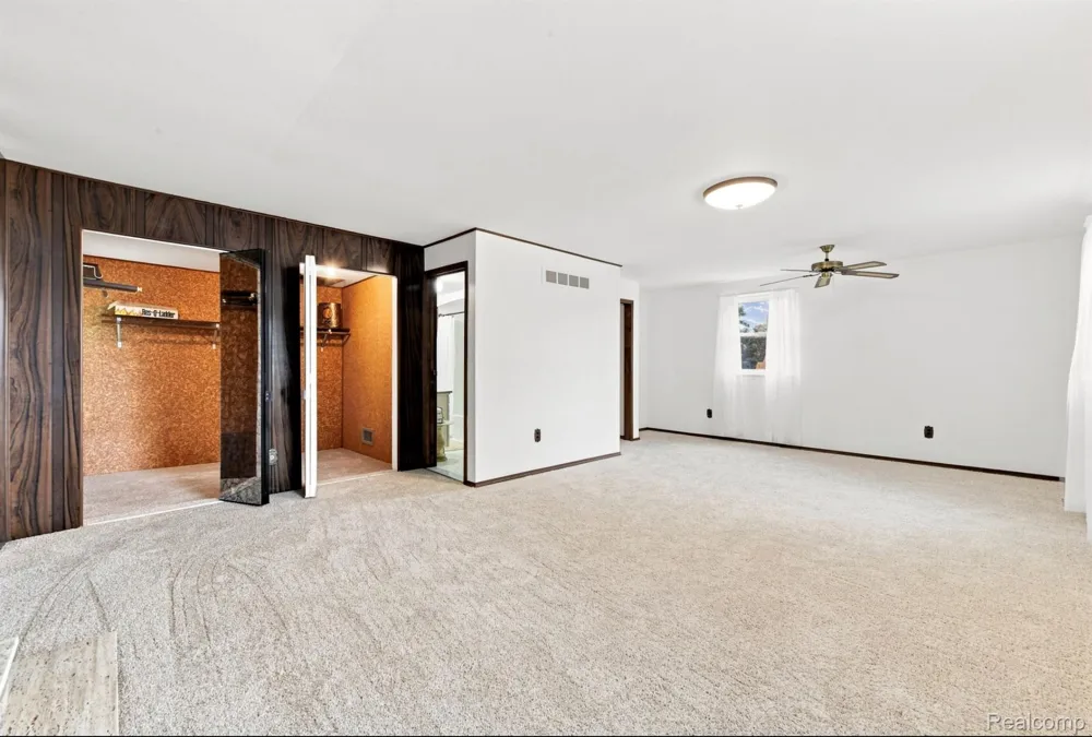 13200 Mercier Street Southgate City, MI 48195