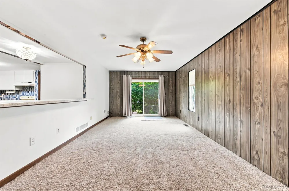 13200 Mercier Street Southgate City, MI 48195