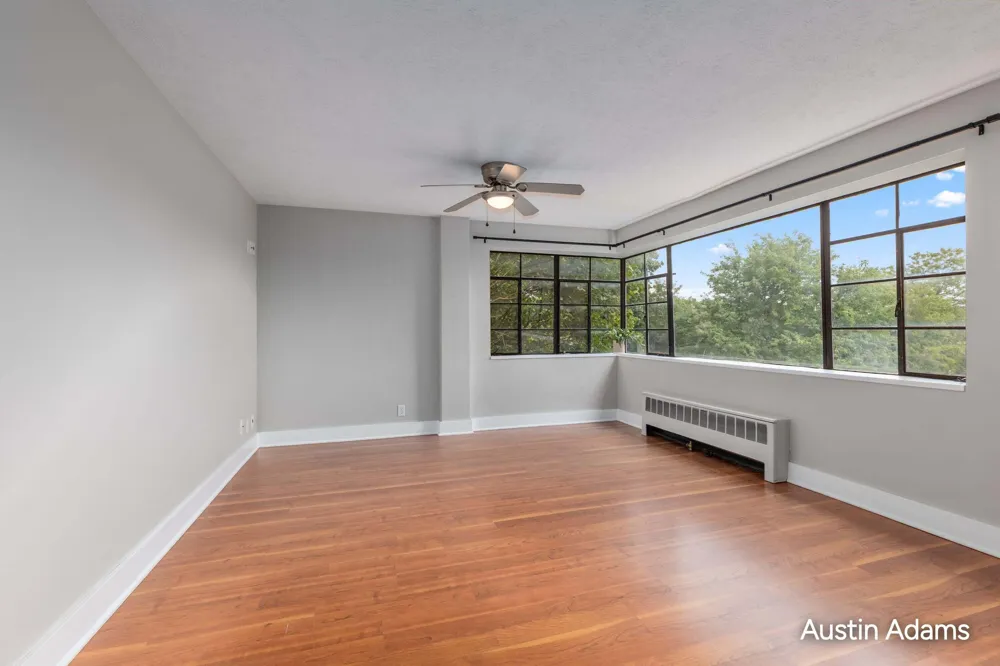 505 Cherry Street SE #404 Grand Rapids, MI 49503