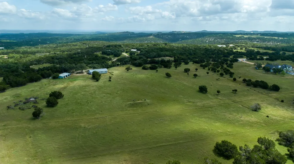 501 Myers Creek Road Dripping Springs, TX 78620