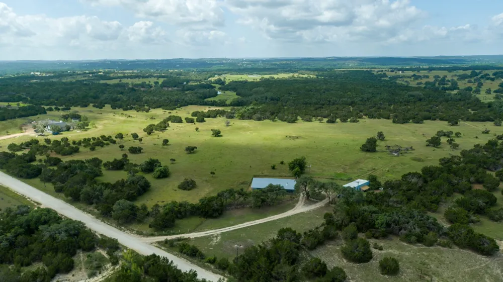 501 Myers Creek Road Dripping Springs, TX 78620