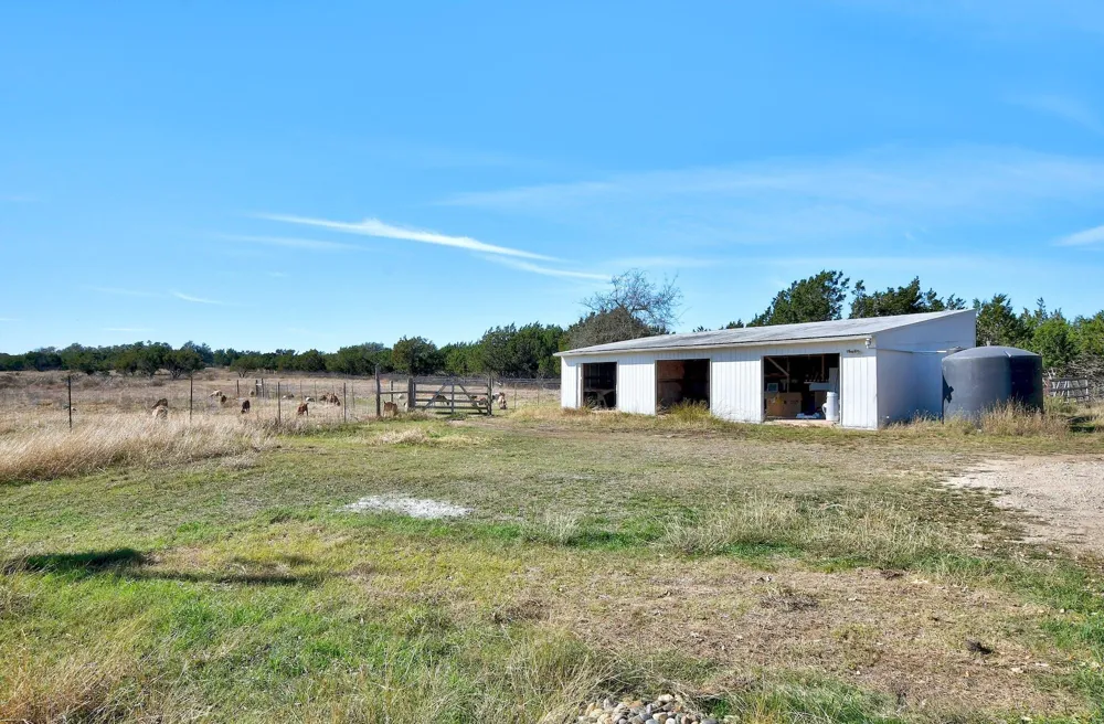 501 Myers Creek Road Dripping Springs, TX 78620