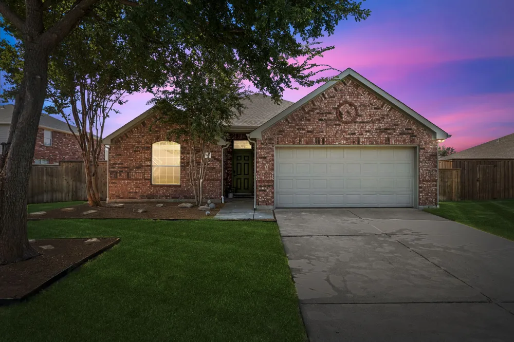 3704 Redwood Circle Melissa, TX 75454