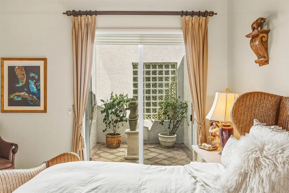 114 Vintage Isle Lane Palm Beach Gardens, FL 33418