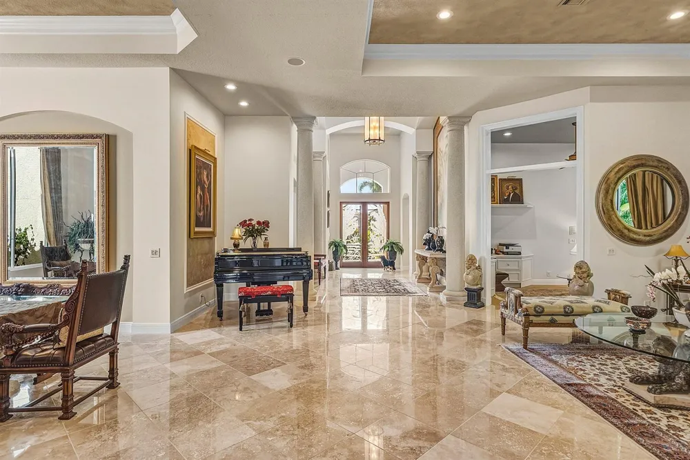 114 Vintage Isle Lane Palm Beach Gardens, FL 33418