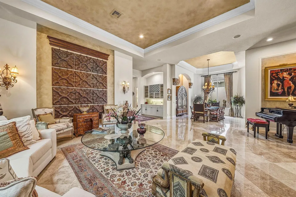 114 Vintage Isle Lane Palm Beach Gardens, FL 33418