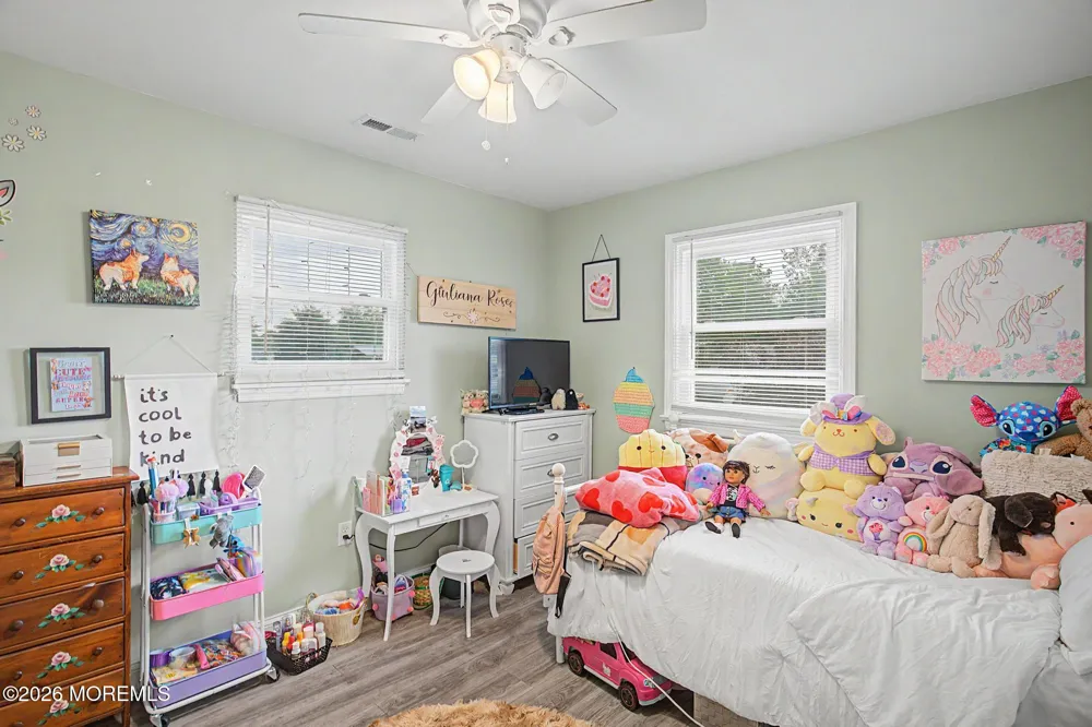 18 Fresno Street Barnegat, NJ 08005