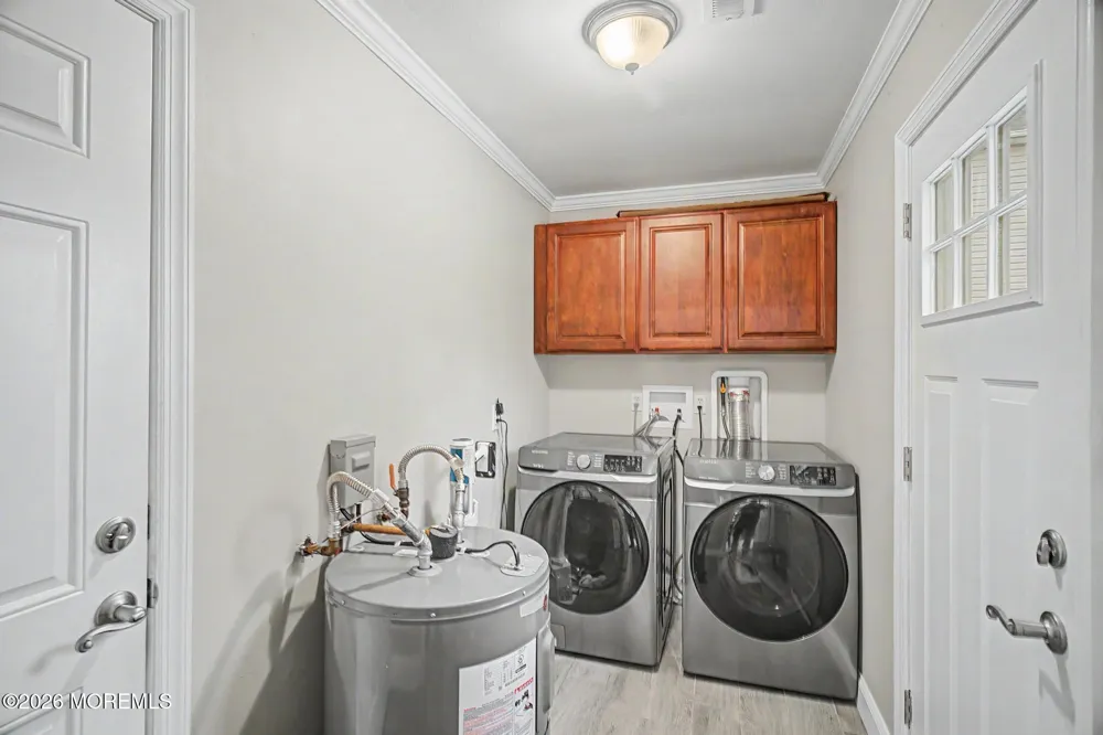 18 Fresno Street Barnegat, NJ 08005