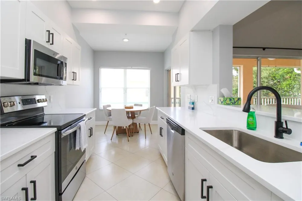 635 Mardel Court #204 Naples, FL 34104