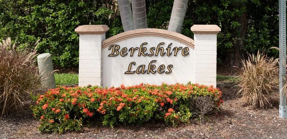 635 Mardel Court #204 Naples, FL 34104