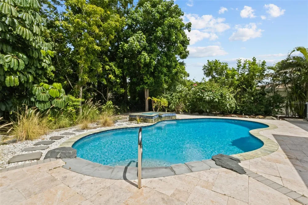 3536 JAFFA DRIVE Sarasota, FL 34239