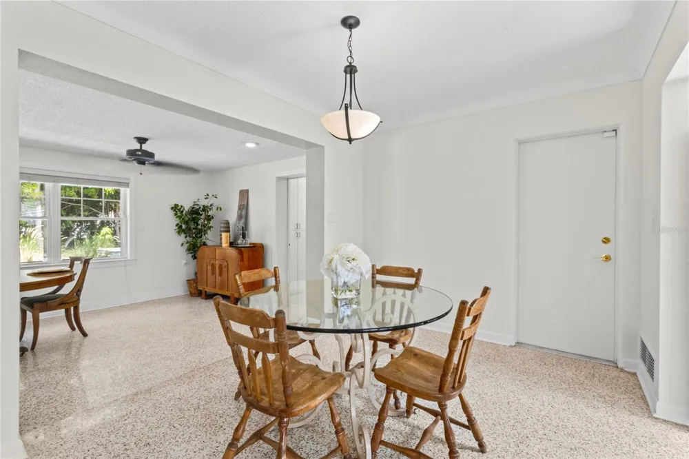 3536 JAFFA DRIVE Sarasota, FL 34239