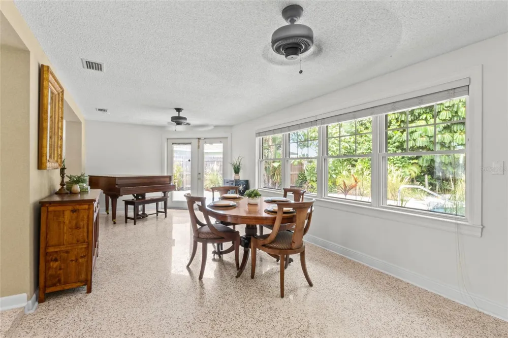 3536 JAFFA DRIVE Sarasota, FL 34239