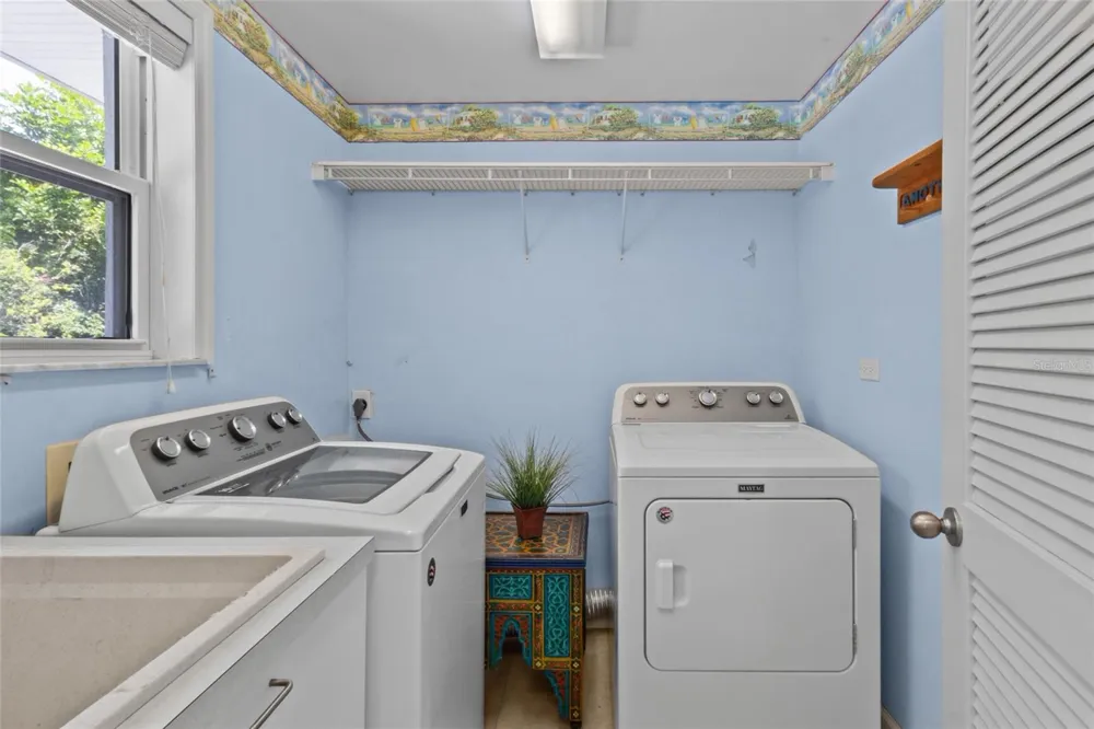 3536 JAFFA DRIVE Sarasota, FL 34239