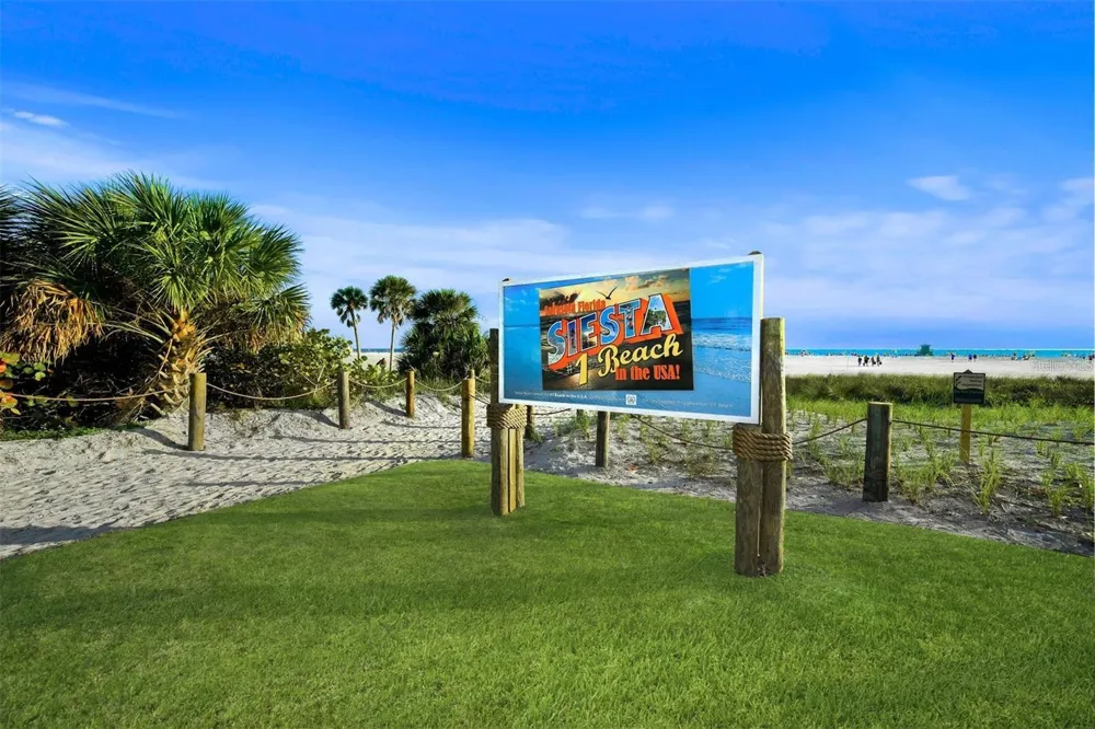 3536 JAFFA DRIVE Sarasota, FL 34239