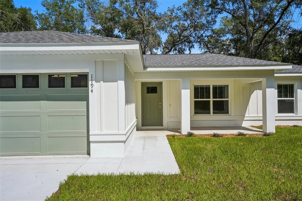 1194 W VIRGINIS DRIVE Citrus Springs, FL 34434