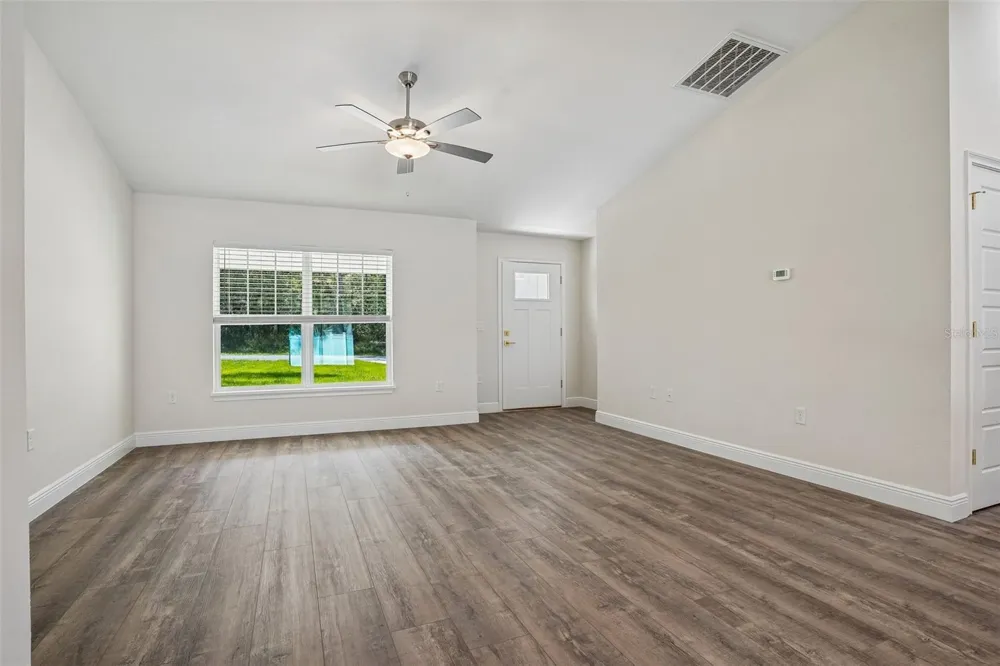 1194 W VIRGINIS DRIVE Citrus Springs, FL 34434