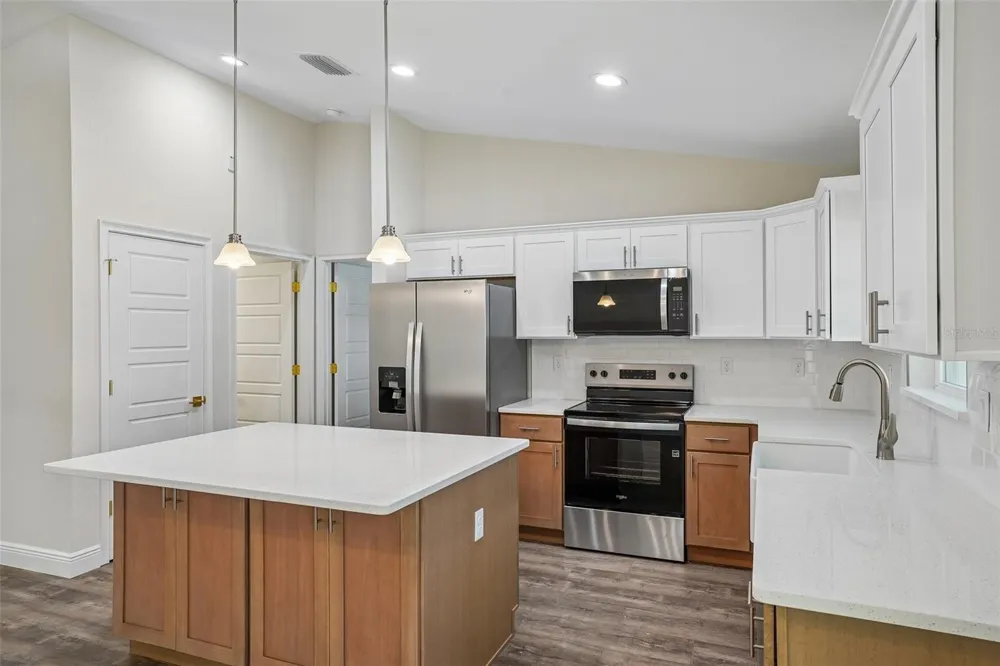 1194 W VIRGINIS DRIVE Citrus Springs, FL 34434