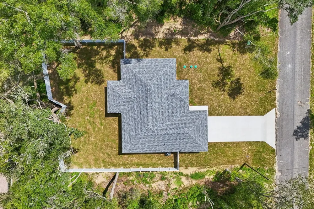 1194 W VIRGINIS DRIVE Citrus Springs, FL 34434