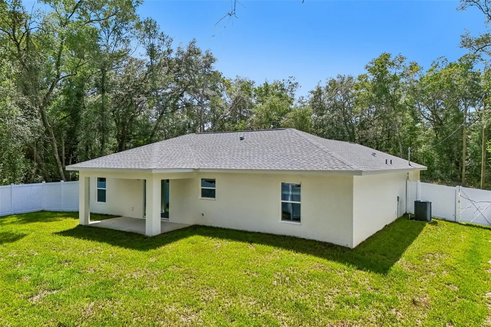 1194 W VIRGINIS DRIVE Citrus Springs, FL 34434