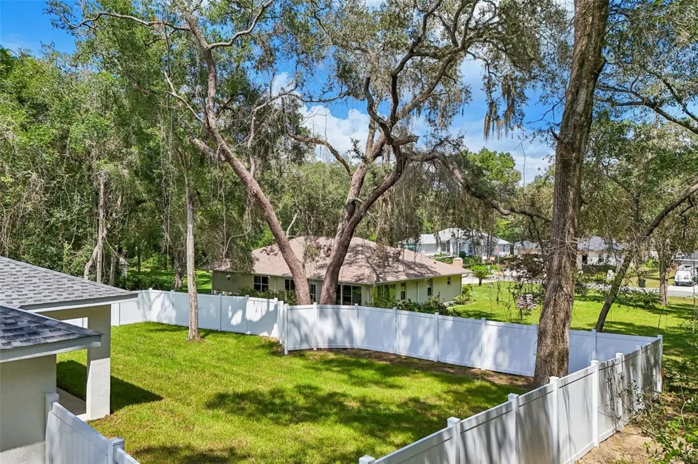 1194 W VIRGINIS DRIVE Citrus Springs, FL 34434