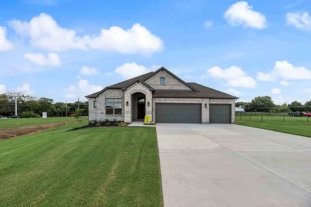 2430 Cross Timbers Drive Lowry Crossing, TX 75069