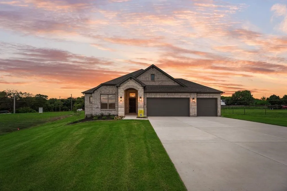 2430 Cross Timbers Drive Lowry Crossing, TX 75069