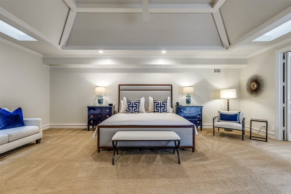17316 Club Hill Lane Dallas, TX 75248