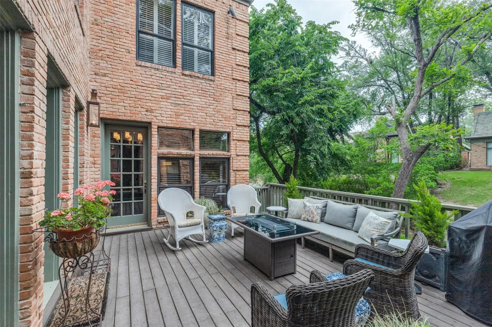 17316 Club Hill Lane Dallas, TX 75248